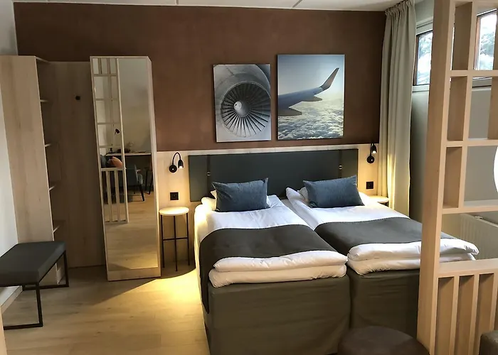 Pilot Airport Hotel